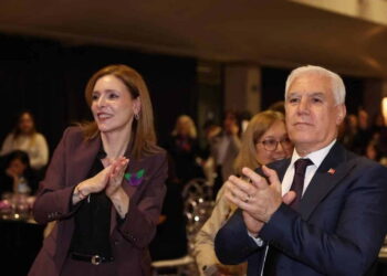 Seden Bozbey kimdir? Bursa Büyükşehir Belediye Başkanı Mustafa Bozbey’in eşi Seden Bozbey kaç yaşında, nereli? Seden Bozbey neden gözaltına alındı?