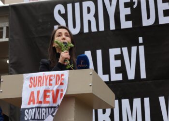 Hatimoğulları Suriye’de soykırıma dur de mitinginde: Tek çare demokrasi