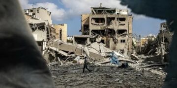 ‘İran’da sivillerin katledilmesi savaş suçudur’