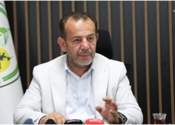 Bolu Belediye Başkanı Tanju Özcan görevden uzaklaştırıldı