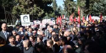 Berkin Elvan mezarı başında anıldı: Emri verenler de yargılansın