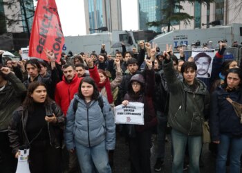 Öğrenciler, Kızıldere Katliamı’nın yıldönümünde İsrail Konsolosluğuna yürüdü