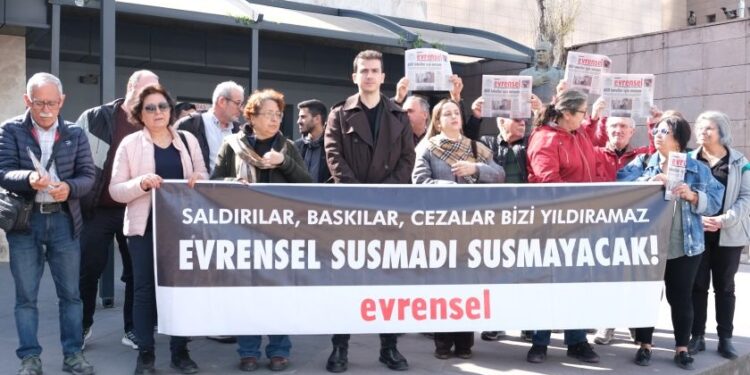 Evrensel Gazetesi’ne saldırı davası ertelendi