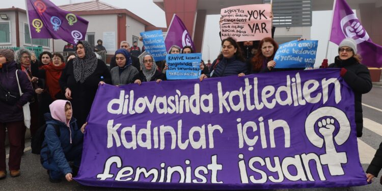 Dilovası fabrika yangını davası: Siyasiler ilgili sorular engellendi