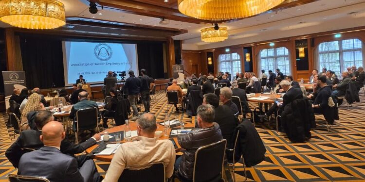 Bakırhan, Avrupa Kürt İşverenler Birliği Kongresi’nde konuştu: Öcalan’ın çağrısı tarihin seyrini değiştirdi