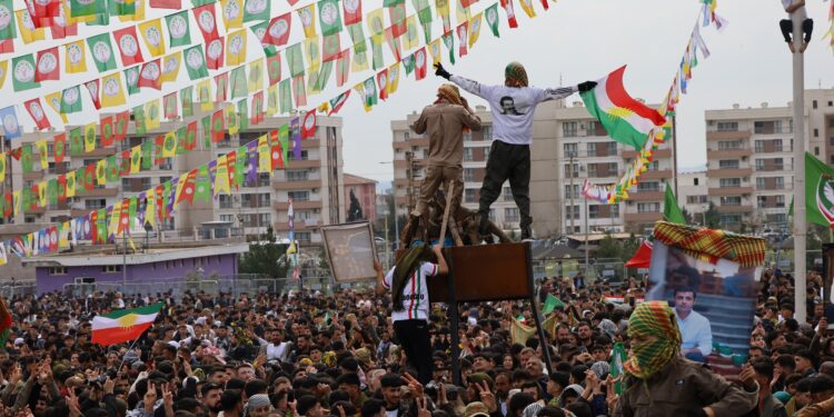 Silopiya Newrozu’na katılanlar: Öcalan’ın özgürlüğü hepimizin özgürlüğüdür