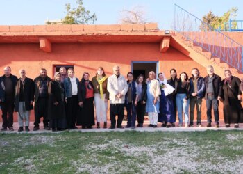 Hindistanlı kadınlardan Amara ziyareti