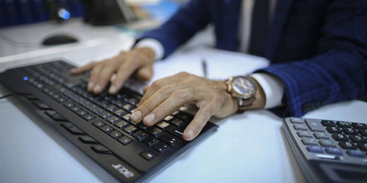 Çoklu görev (multitasking) efsanesi: Beyninizin neden tek bir şeye ihtiyacı var?