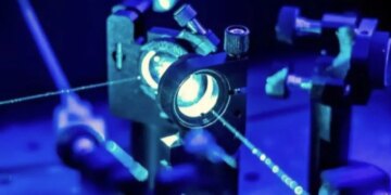 Yapay zekayla geliştirilen optoelektronik aygıtlarla elektrik üretimi artırılacak