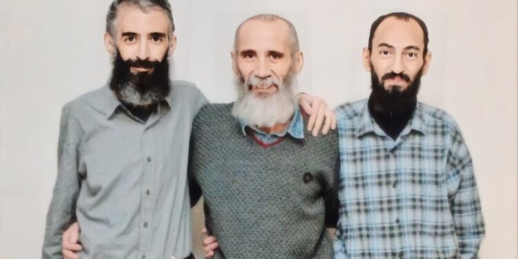 ‘Zorla müdahale’ iddiası: Açlık grevindeki üç tutsak hastaneye kaldırıldı