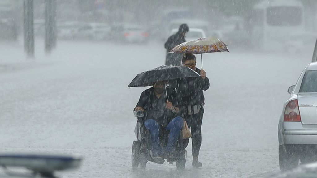 34 İl İçin Alarm! Şiddetli Yağış ve Fırtına Kapıda