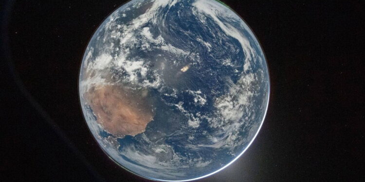 Dünya’nın uzaydan çekilmiş yeni görüntüleri yayınlandı