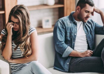 İlişkilerde sessiz veda: Partnerinizin sizden koptuğunu gösteren 5 sinsi işaret