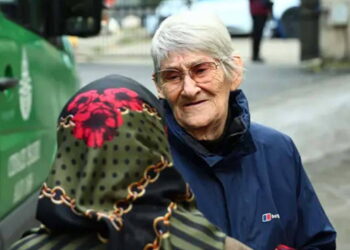 Canan Karatay’dan yürek burkan itiraf: ‘Eşimin hastalığında stresten dişlerim döküldü’