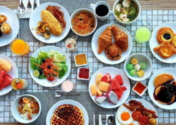 Gün boyu enerji düşüklüğünün gizli nedeni: Kahvaltıda en çok yapılan beslenme 7 hatası