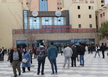 3 çocuğunu kaybeden babadan hasta olan çocuğu için dayanışma çağrısı