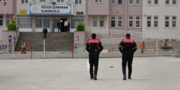 DEM Parti: Okullardaki şiddet kolluk kuvvetiyle çözülmez