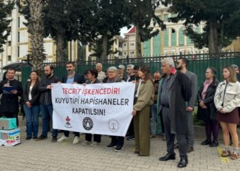 Açlık grevleri kritik aşamada