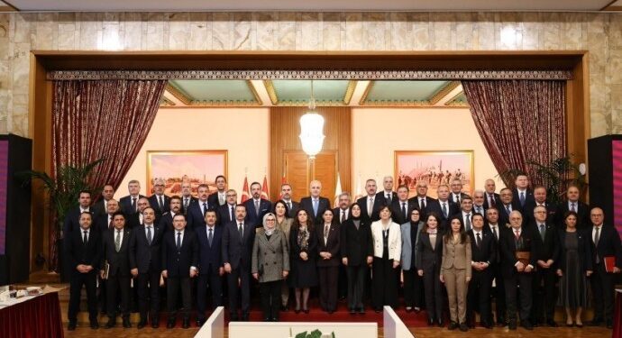 Meral Danış Beştaş: Artık en büyük sorumluluk AKP’de