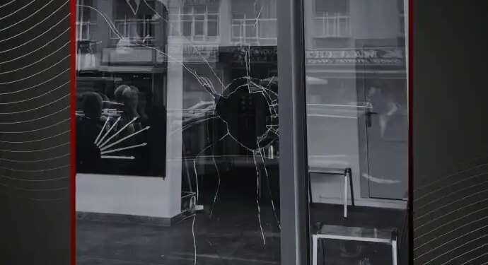 CHP Keçiören İlçe Başkanlığına saldıran kişi tutuklandı