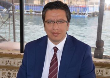 Xelfetî eski kayyımı Şeref Albayrak yolsuzluktan gözaltına alındı