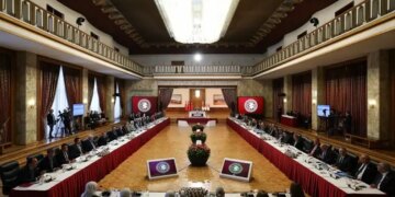 Temelli’den Kurtulmuş’a cevap: Pozitif barış süreci yasalardan geçiyor