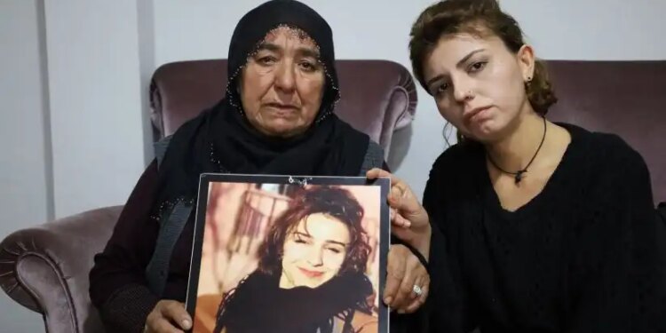 Rojwelat Kızmaz’ın ailesi: Dosya yeniden açılsın, sorumlular yargılansın