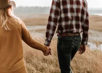 Ayrılık sonrası ‘yara bandı’ ilişkisi: Uzmanlar en büyük psikolojik hatayı açıkladı