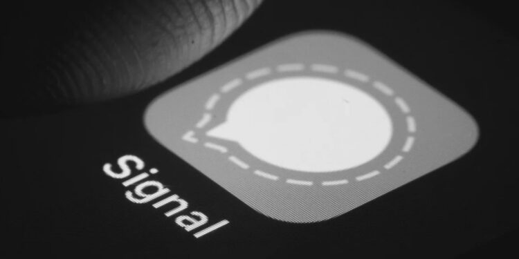Signal sanıldığı kadar güvenilir değil mi? FBI araştırması soruları beraberinde getirdi
