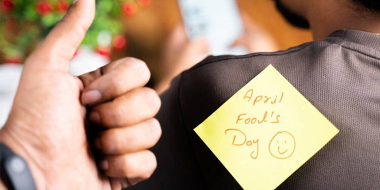 Her yıl yapıyoruz ama nedenini bilmiyoruz: 1 Nisan Şaka Günü’nün şaşırtıcı kökeni