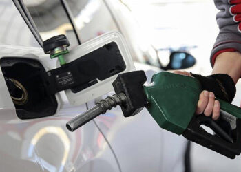 Benzin ve Motorinde İndirim Beklentisi: Petrol Fiyatları Ateşkesle Birlikte Çakıldı