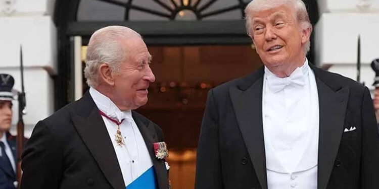 'Biz Olmasaydık...' Kral Charles'tan Trump'ı Susturan 'Fransızca' Çıkışı