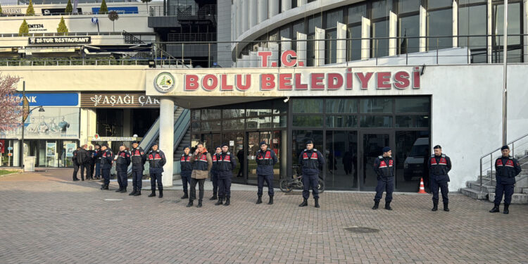 Bolu Belediyesi'nde 'BOLSEV' Operasyonu: 'Kurban Bağışı' Krizinde Kritik İsimler Tutuklandı