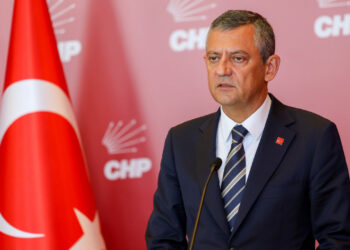 CHP lideri Özel'den Kahramanmaraş'taki Okul Saldırısı Sonrası Heyet Görevlendirmesi