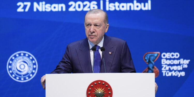 Cumhurbaşkanı Erdoğan'dan Kritik Mesaj: Dünya Keskin Bir Dönüşümden Geçiyor