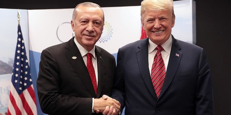 Cumhurbaşkanı Erdoğan'dan Trump'a 'Geçmiş Olsun' Telefonu