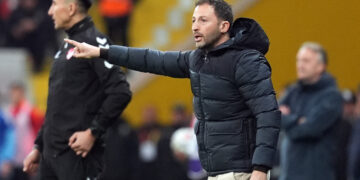 Fenerbahçe'de Rize Maçı Öncesi Galatasaray Alarmı: Tedesco 7 Oyuncusunu Bizzat Uyardı