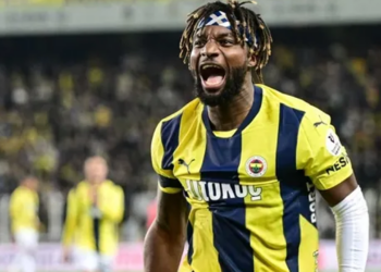 Fenerbahçe’nin Eski Yıldızına Süper Lig Yolu Göründü