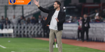 Fenerbahçe’nin çıkmazı; Teknik direktörler gitti, sorun kaldı