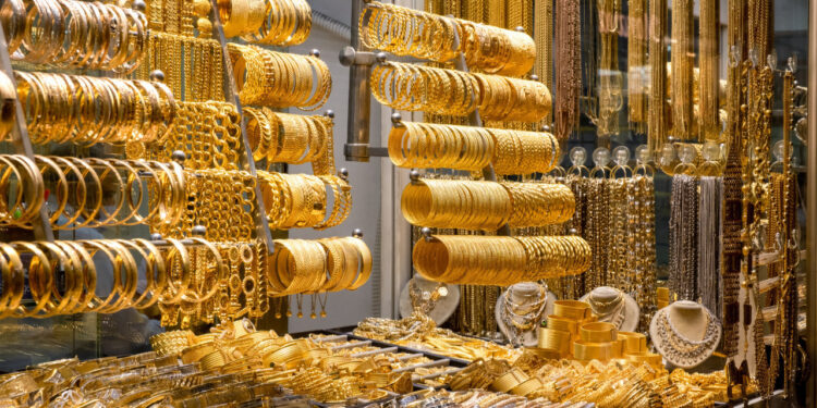 Finans Devinden Altın İçin Büyük Revizyon! Tepetaklak Düşürdüler