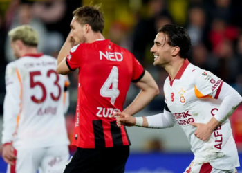 Galatasaray Derbiye 4 Puan Avantajıyla Gidiyor