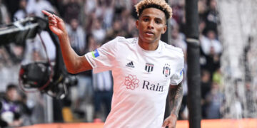 Gedson Fernandes İstanbul'a Dönüyor