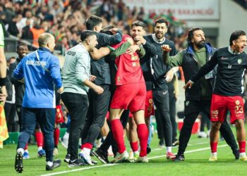 Amedspor Boluspor’u 6-1 yendi, zirveye yaklaştı