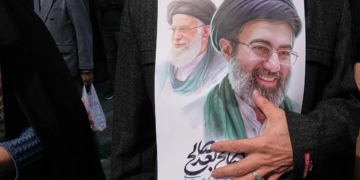 Hamaney'in Durumu Kritik mi? NYT Tüm Ayrıntıları Yazdı