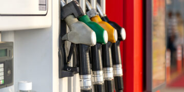 Hürmüz Krizi Pompayı Vurdu: Motorinde İndirim Rafa Kalktı