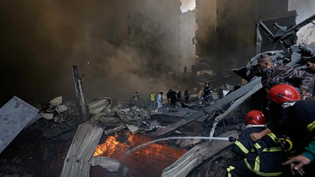 İsrail'den Lübnan'a Tarihinin En Büyük Saldırısı: 'Yüzlerce Ölü veya Yaralı Var'