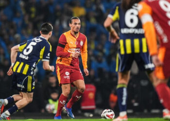 Nefesler Tutuldu, Yasin Kol Düdüğü Çalıyor: Sezonun En Kritik 90 Dakikası