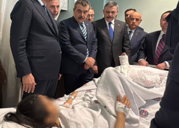 Okula Saldırıda Yaralanan Öğrenci, Dehşet Anlarını Anlattı: 'Herkes Panikle Pencereden Atladı'