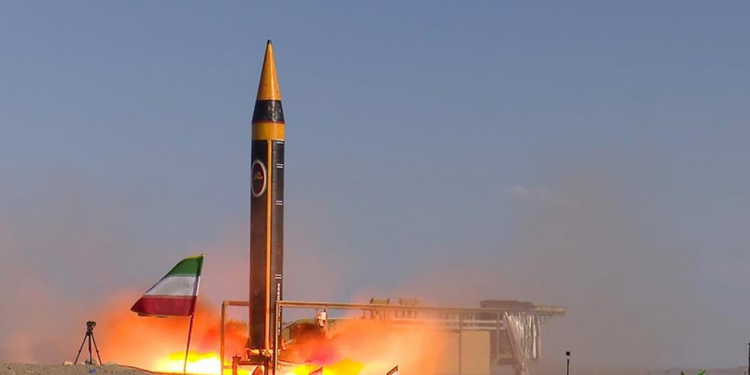 Orta Doğu'da Savaşın 38. Günü: İran 97. Dalgayı duyurdu! Füze ve İHA'larla Çoklu Saldırı