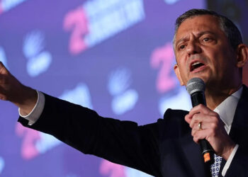 Özgür Özel'den Ümit Erkol Hamlesi! Tüm İl Başkanları Ankara'da Toplanacak